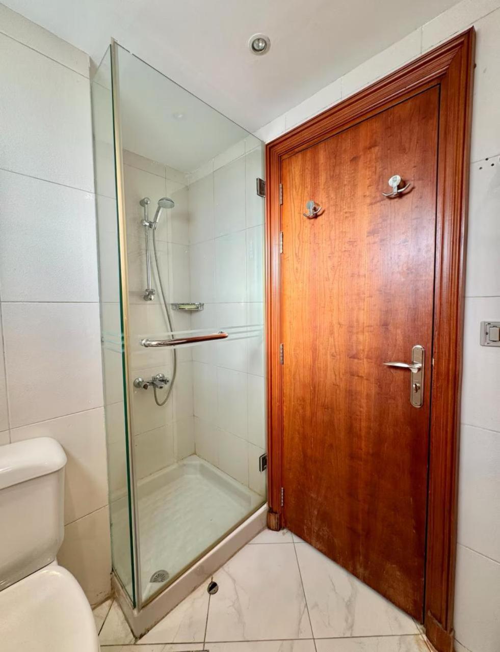 A Sea View Spacious Cheering 5 Bedroom Villa Ain Sokhna "Ain Bay" فيلا كاملة للإيجار قرية العين باي Ain Sukhna Dış mekan fotoğraf